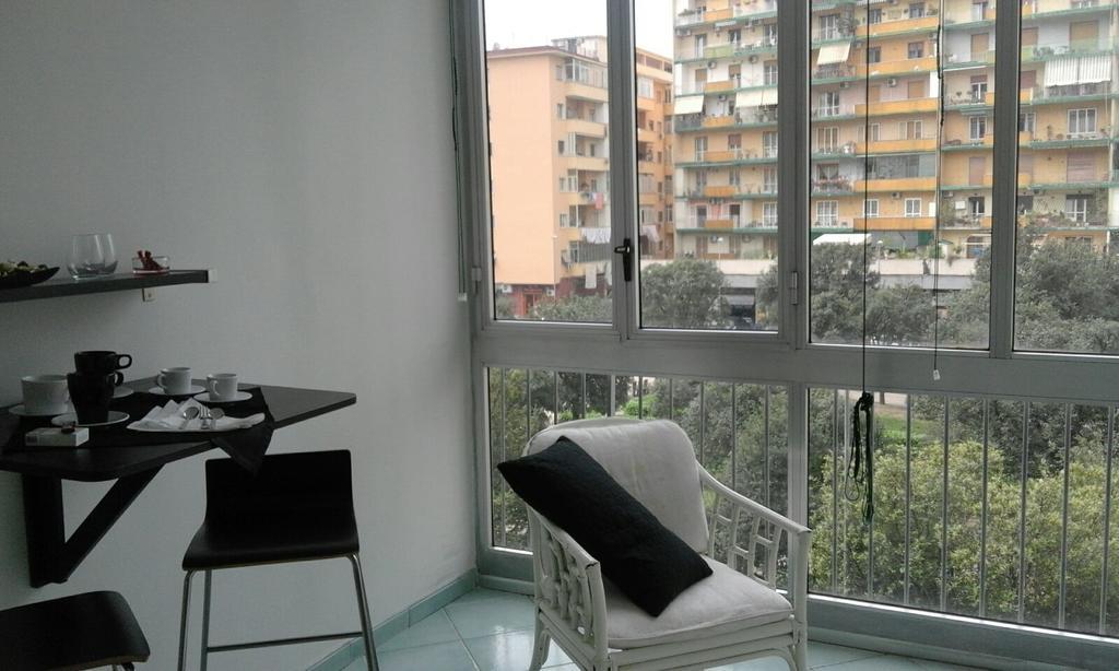 B&B Italia Napoli ภายนอก รูปภาพ